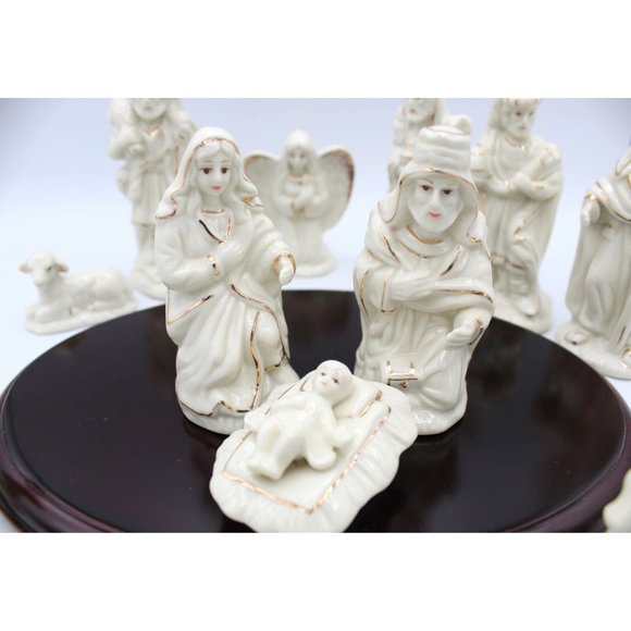 Nativity Set Holiday Style Wooden Base White Porcelain with Gold Color Accents - Picture 5 of 16